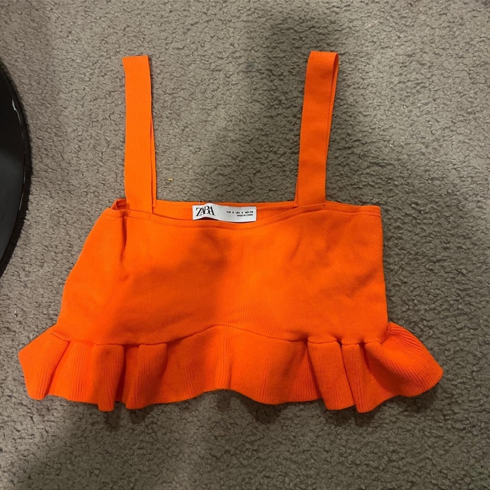 Zara orange cropped tank top with ruffled lining